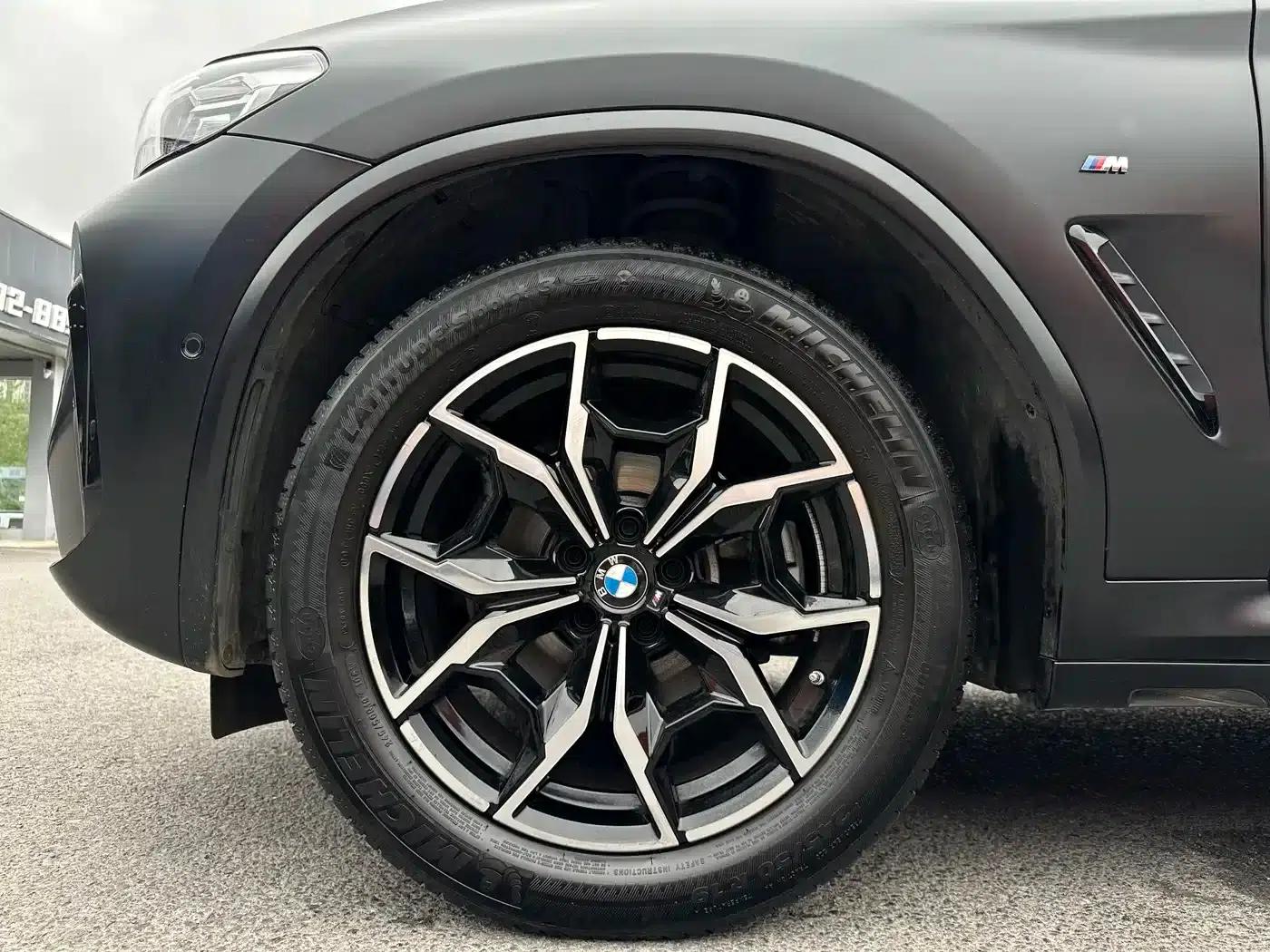 2022 BMW X4 xDrive 25i M Sport Package — миниатюра 16