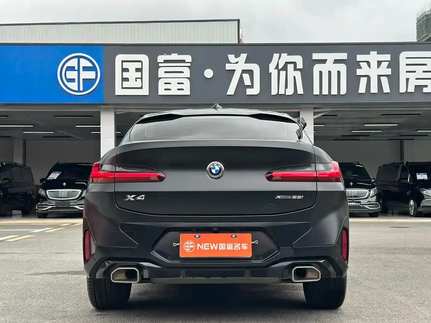2022 BMW X4 xDrive 25i M Sport Package — миниатюра 18