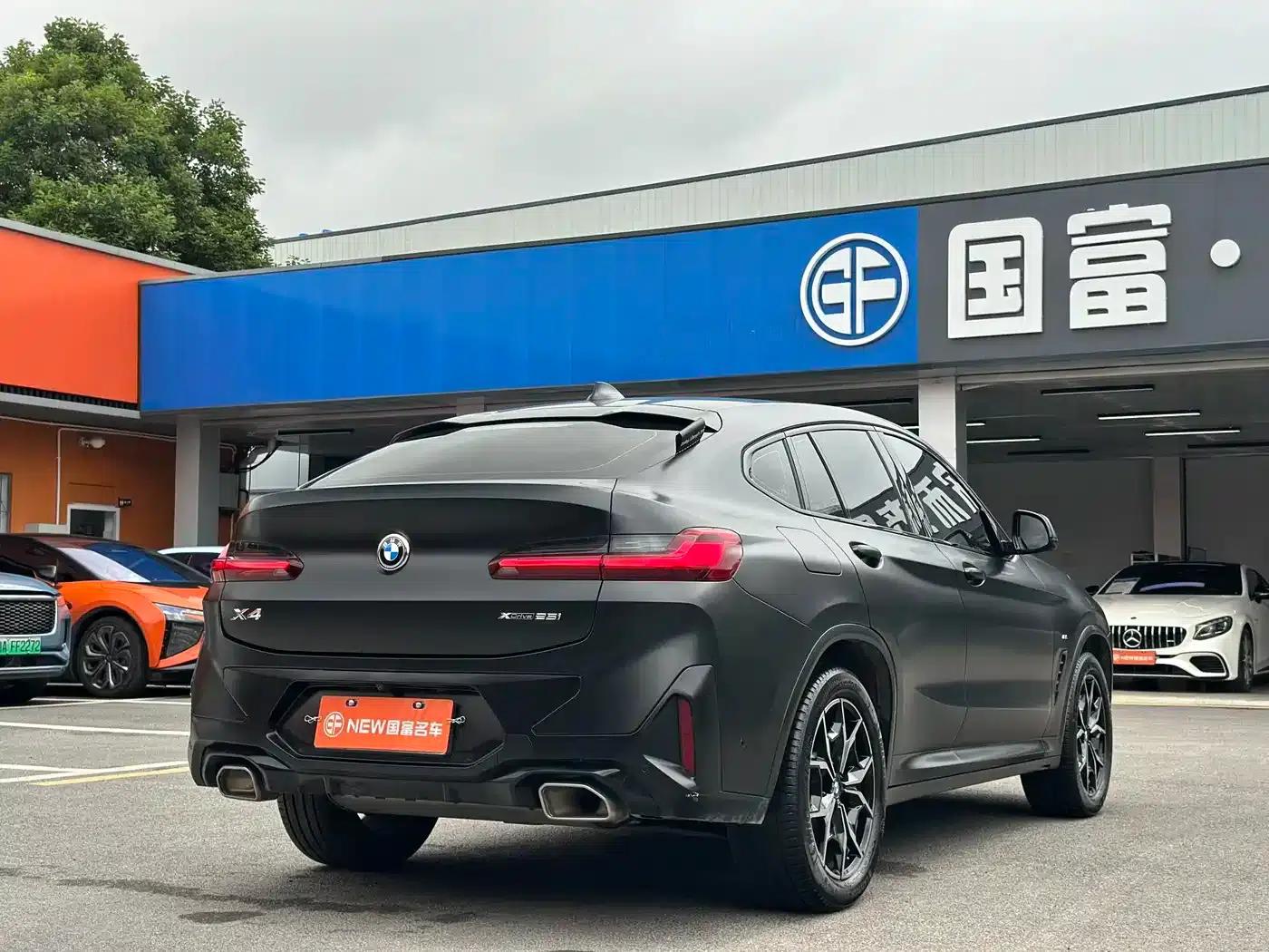 2022 BMW X4 xDrive 25i M Sport Package — миниатюра 19