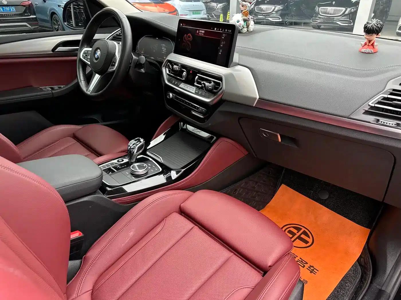 2022 BMW X4 xDrive 25i M Sport Package — миниатюра 10