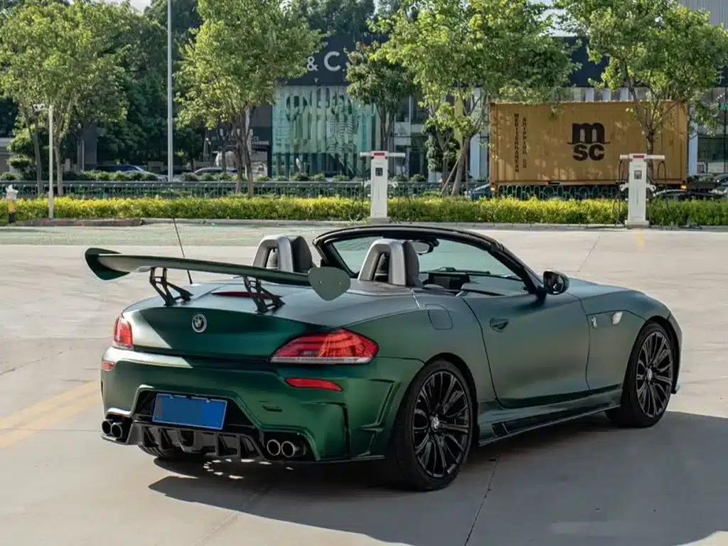 BMW Z4 2011 sDrive23i Flame Limited Edition — миниатюра 2