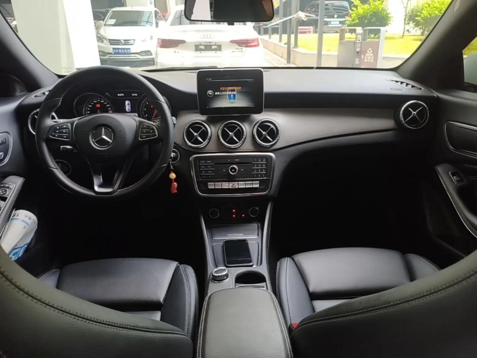 Mercedes-Benz CLA 2016 Facelifted CLA 200 Stylish Edition — миниатюра 12
