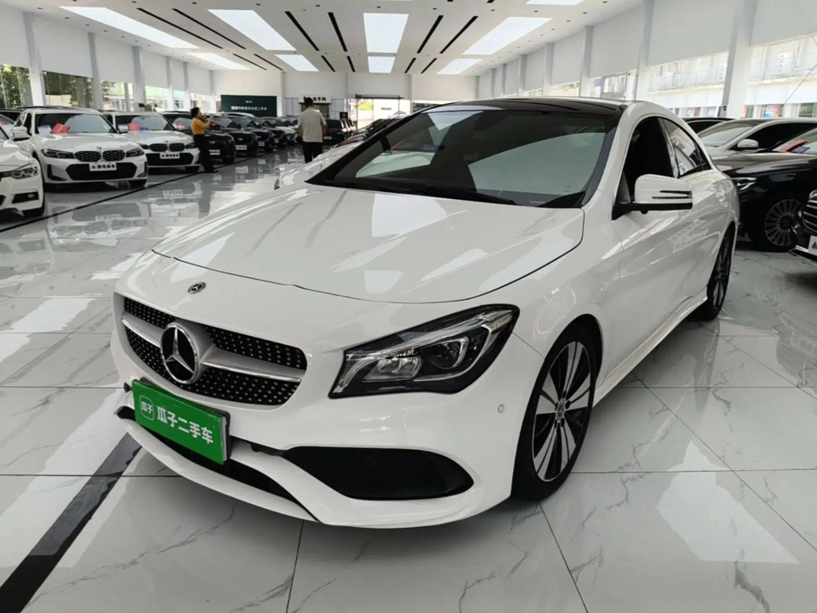 Mercedes-Benz CLA 2019 CLA 200 Sport Edition — миниатюра 1