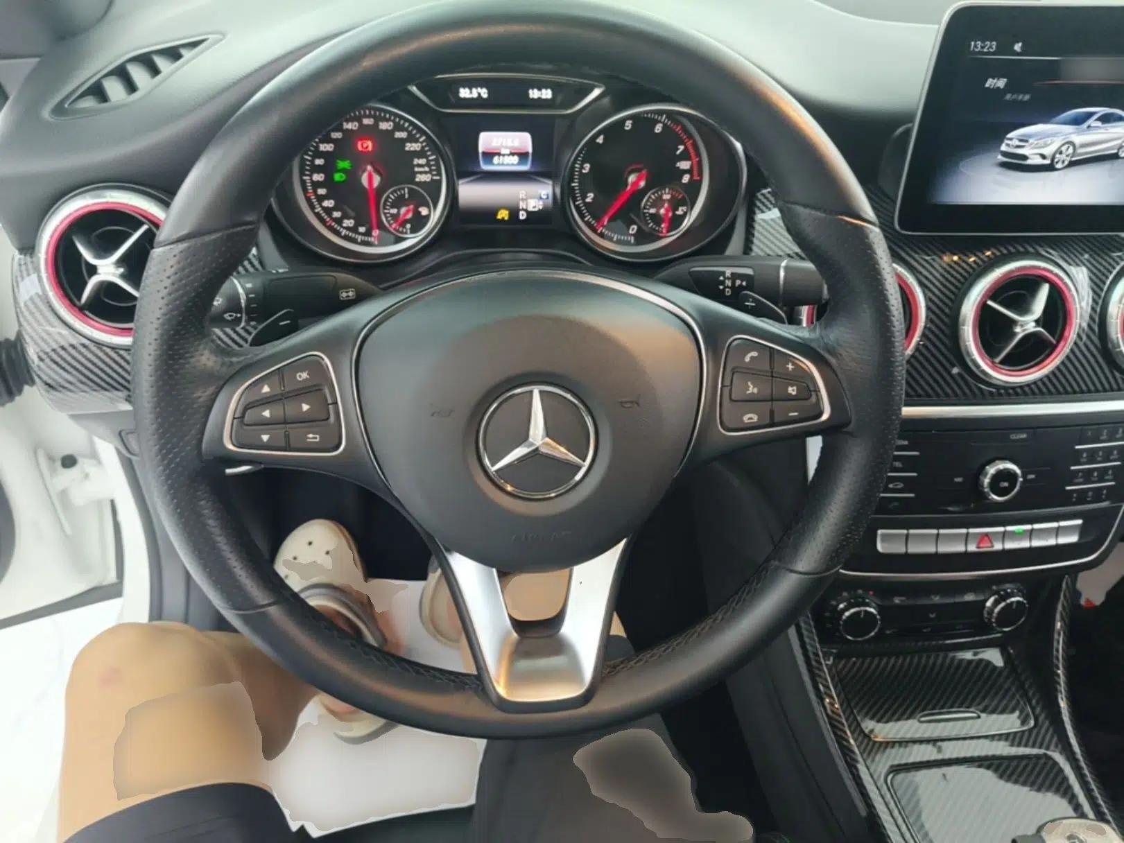 Mercedes-Benz CLA 2019 CLA 200 Sport Edition — миниатюра 13