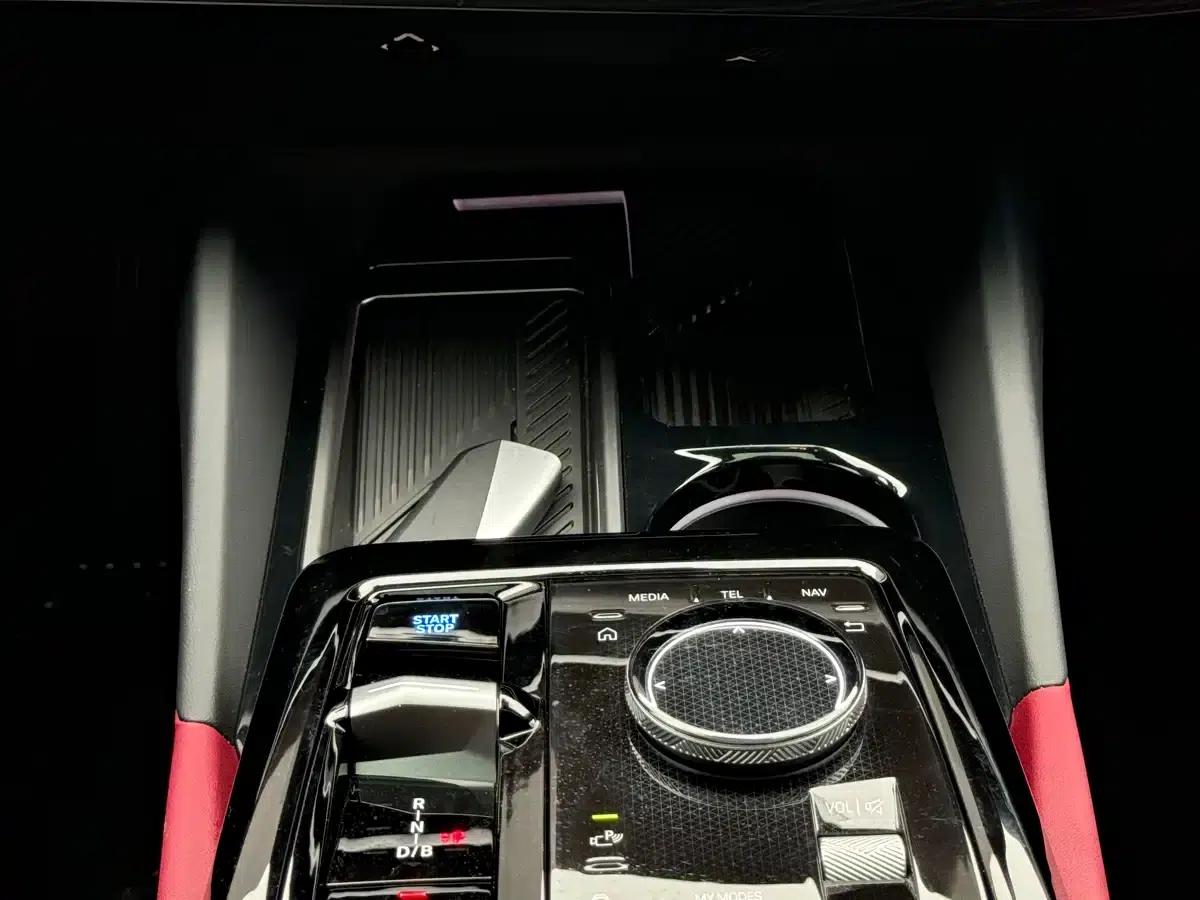 BMW i5 2024 eDrive 35L Premium Luxury Package — миниатюра 12