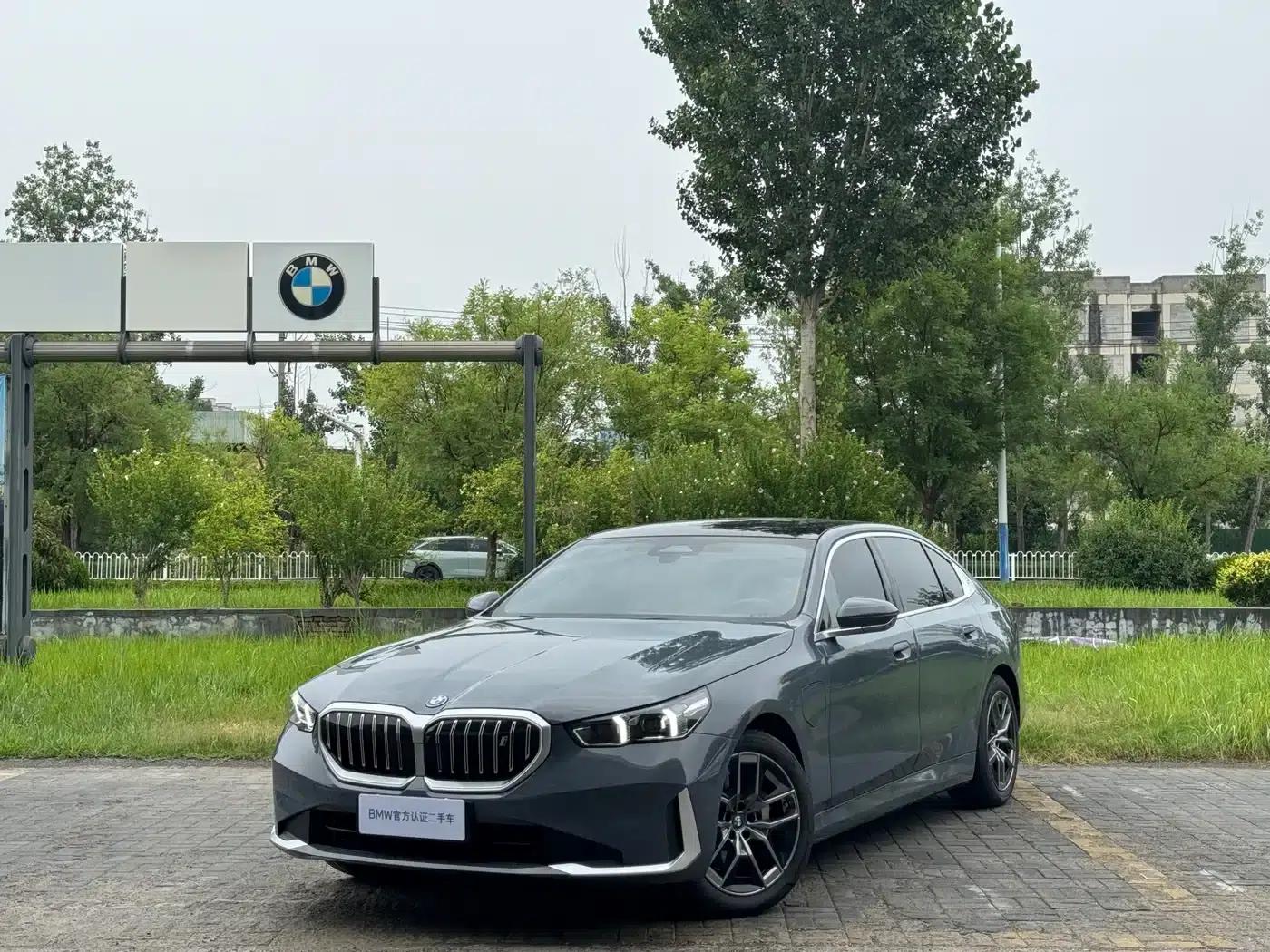BMW i5 2024 eDrive 35L Premium Luxury Package — миниатюра 17