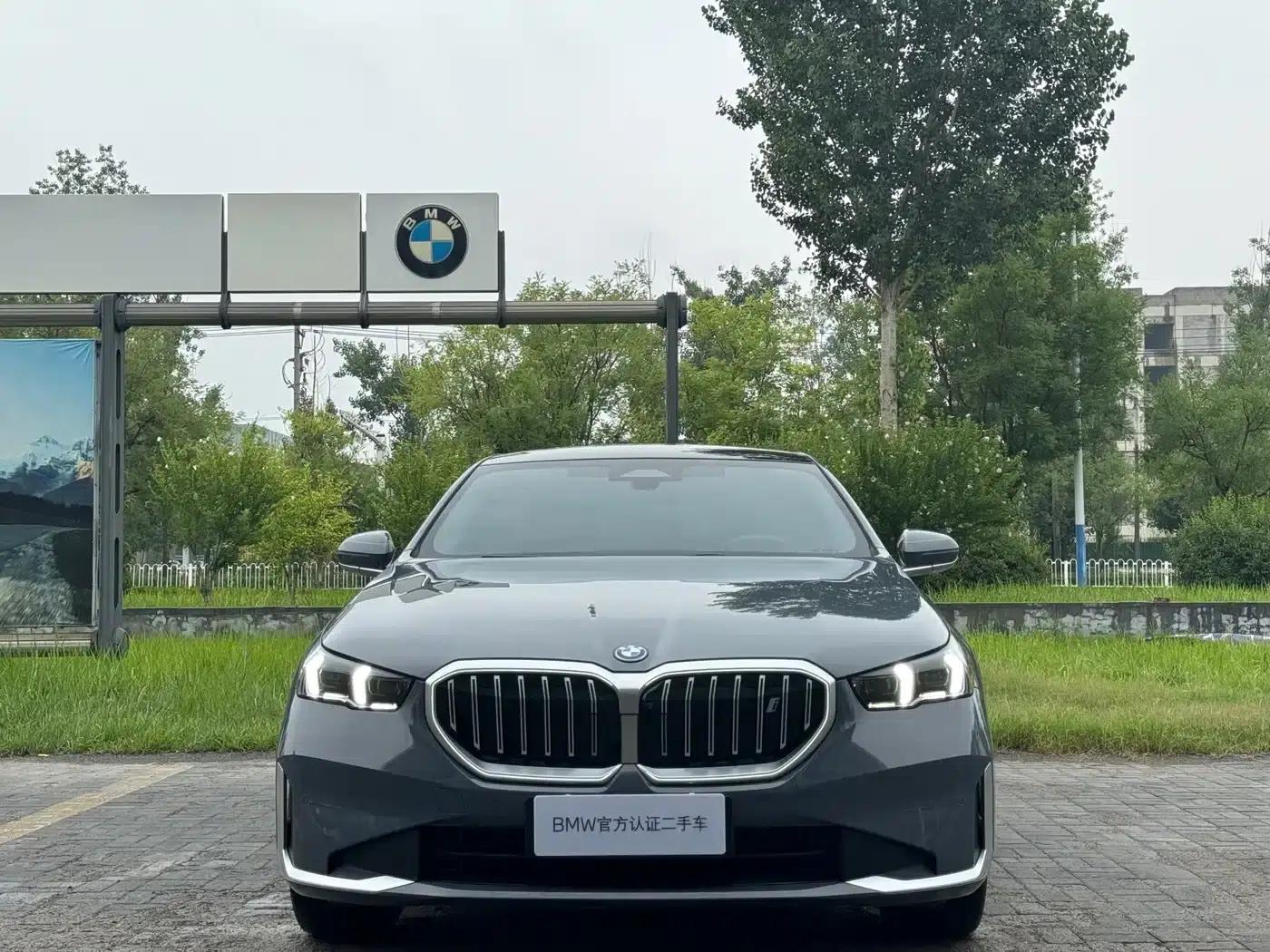 BMW i5 2024 eDrive 35L Premium Luxury Package — миниатюра 3