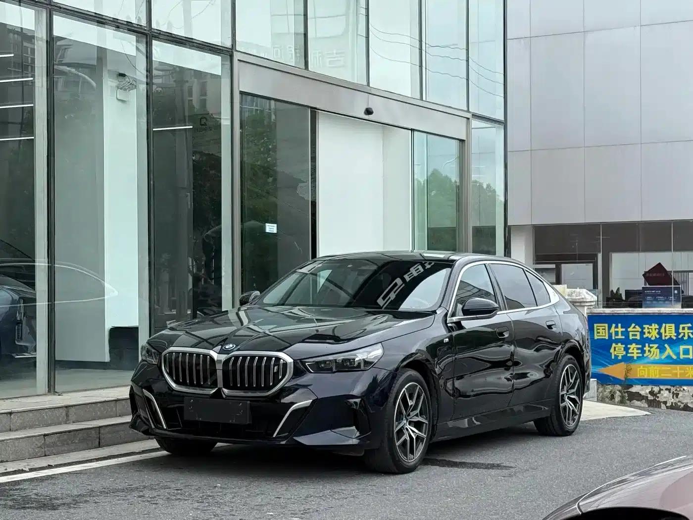 BMW i5 2024 eDrive 35L M Sport Package — миниатюра 1