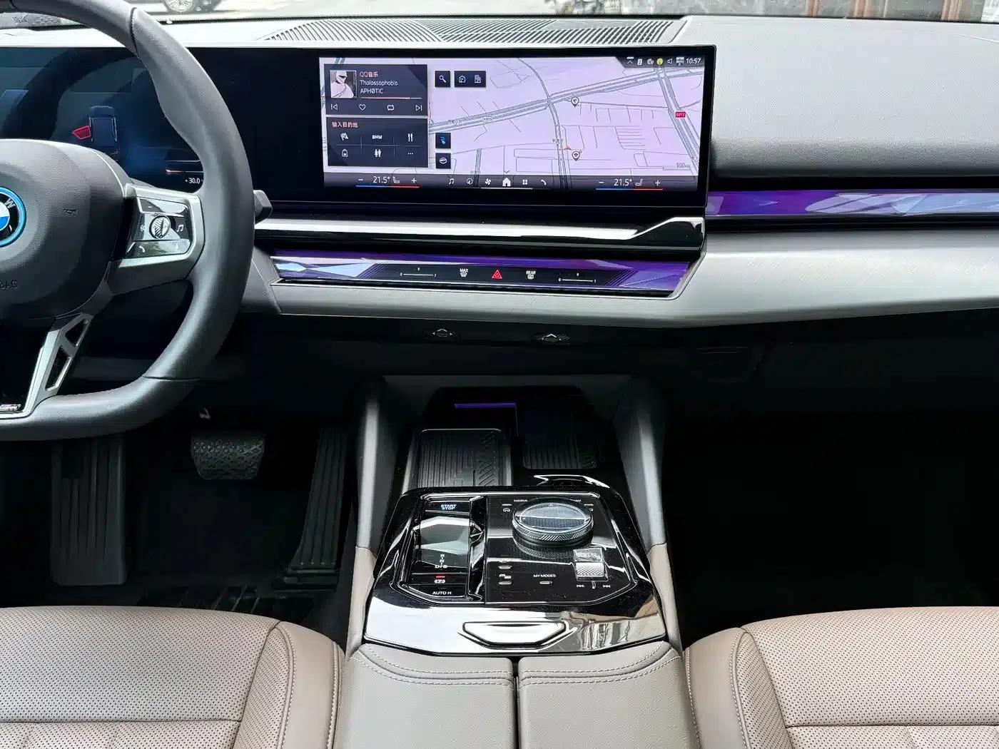 BMW i5 2024 eDrive 35L M Sport Package — миниатюра 12