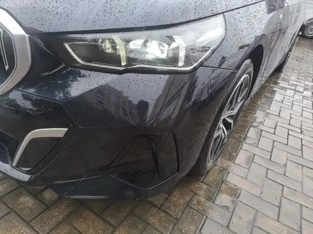 BMW i5 2024 eDrive 35L M Sport Package — миниатюра 24