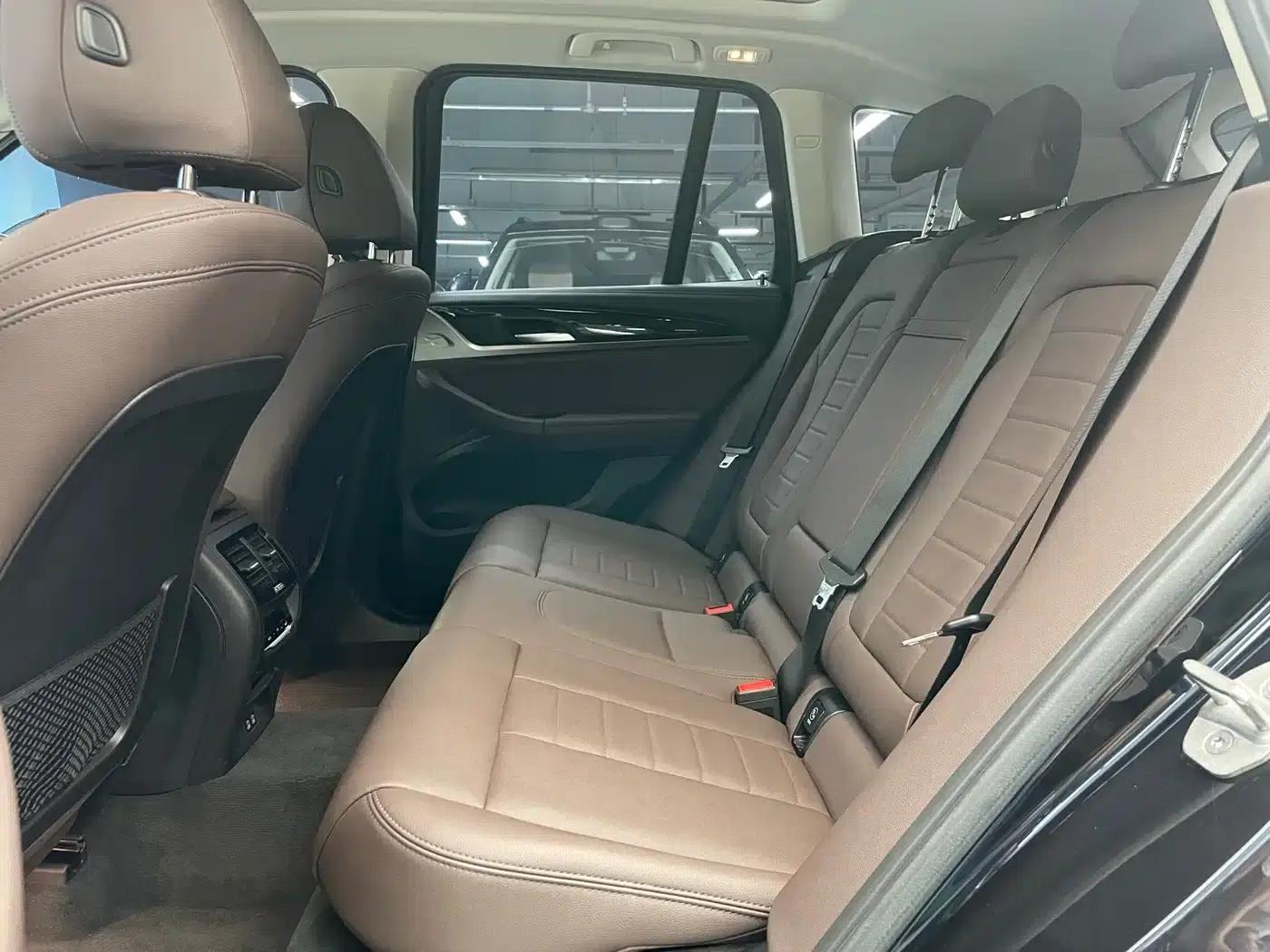 BMW iX3 2021 Facelift Leading Edition — миниатюра 13