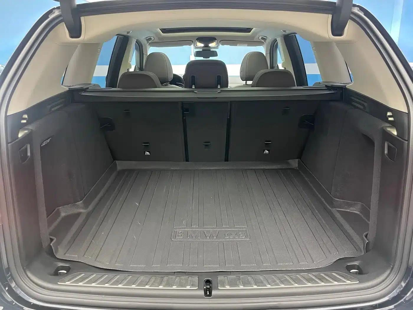 BMW iX3 2021 Facelift Leading Edition — миниатюра 22