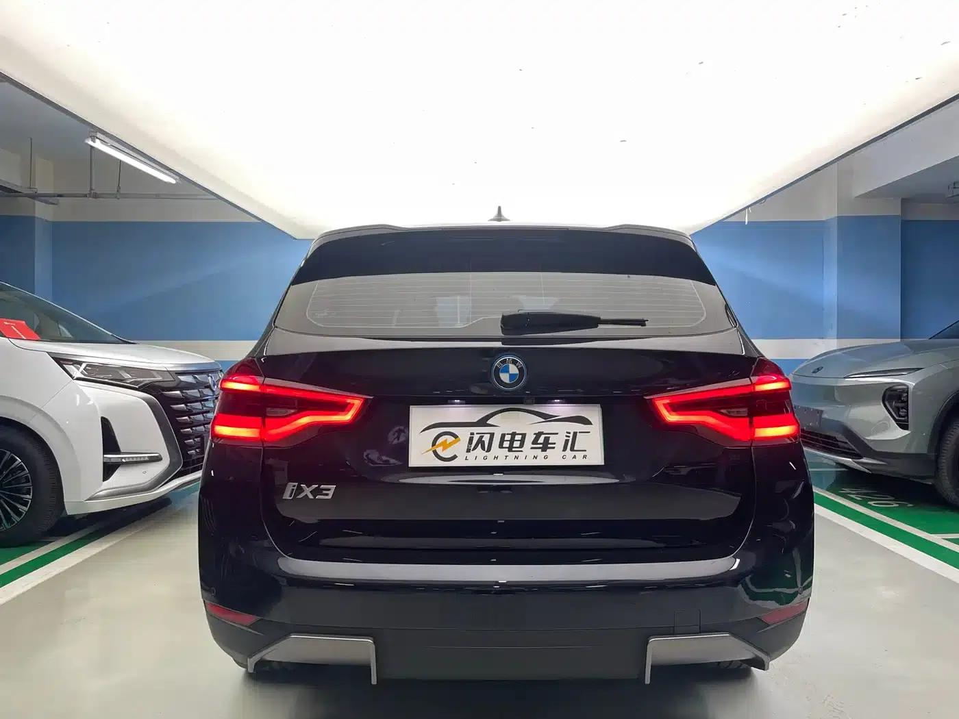 BMW iX3 2021 Facelift Leading Edition — миниатюра 7