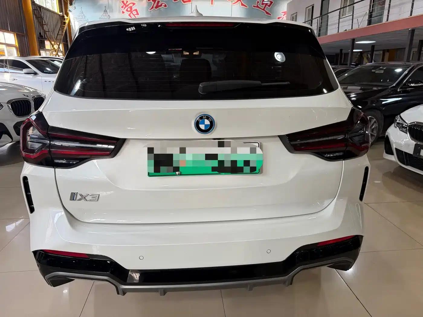 BMW iX3 2023 Leading Edition — миниатюра 17
