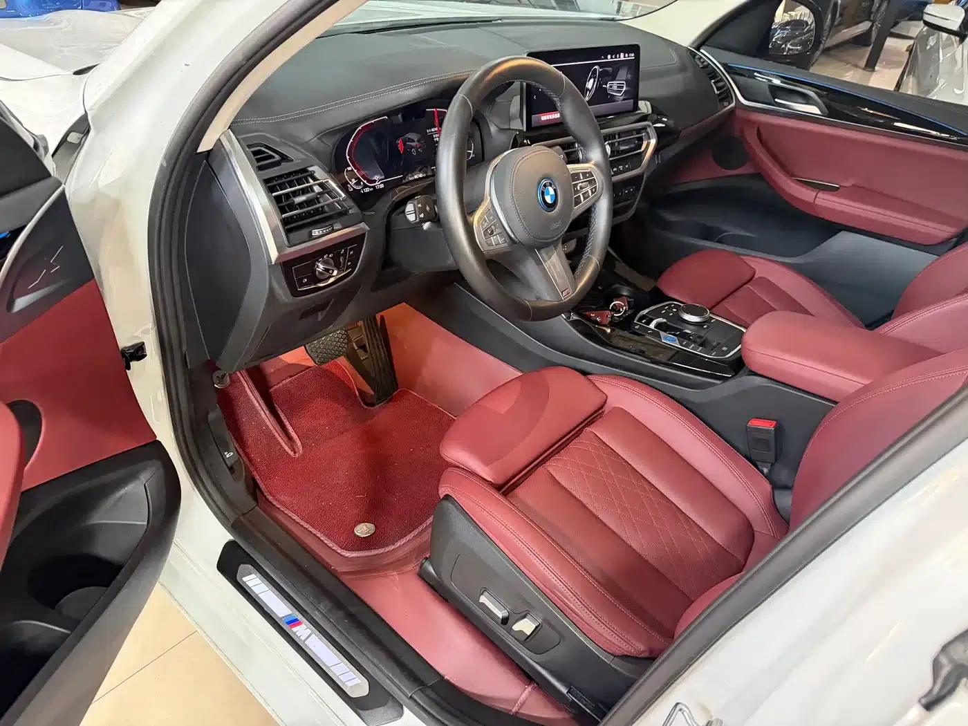 BMW iX3 2023 Leading Edition — миниатюра 4