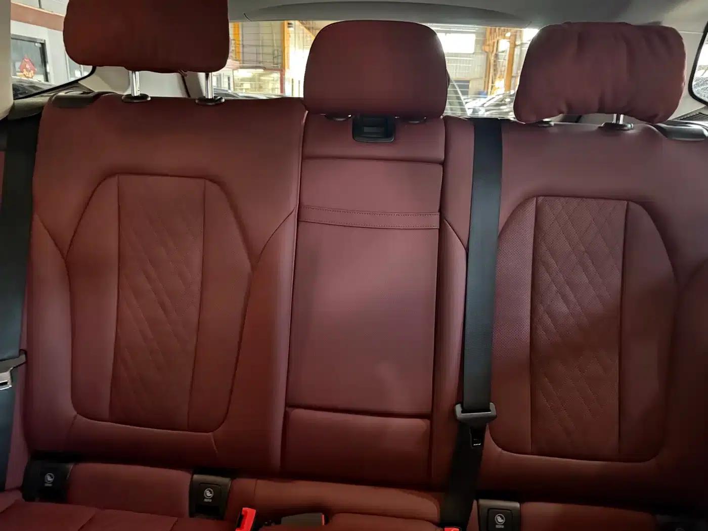 BMW iX3 2023 Leading Edition — миниатюра 10