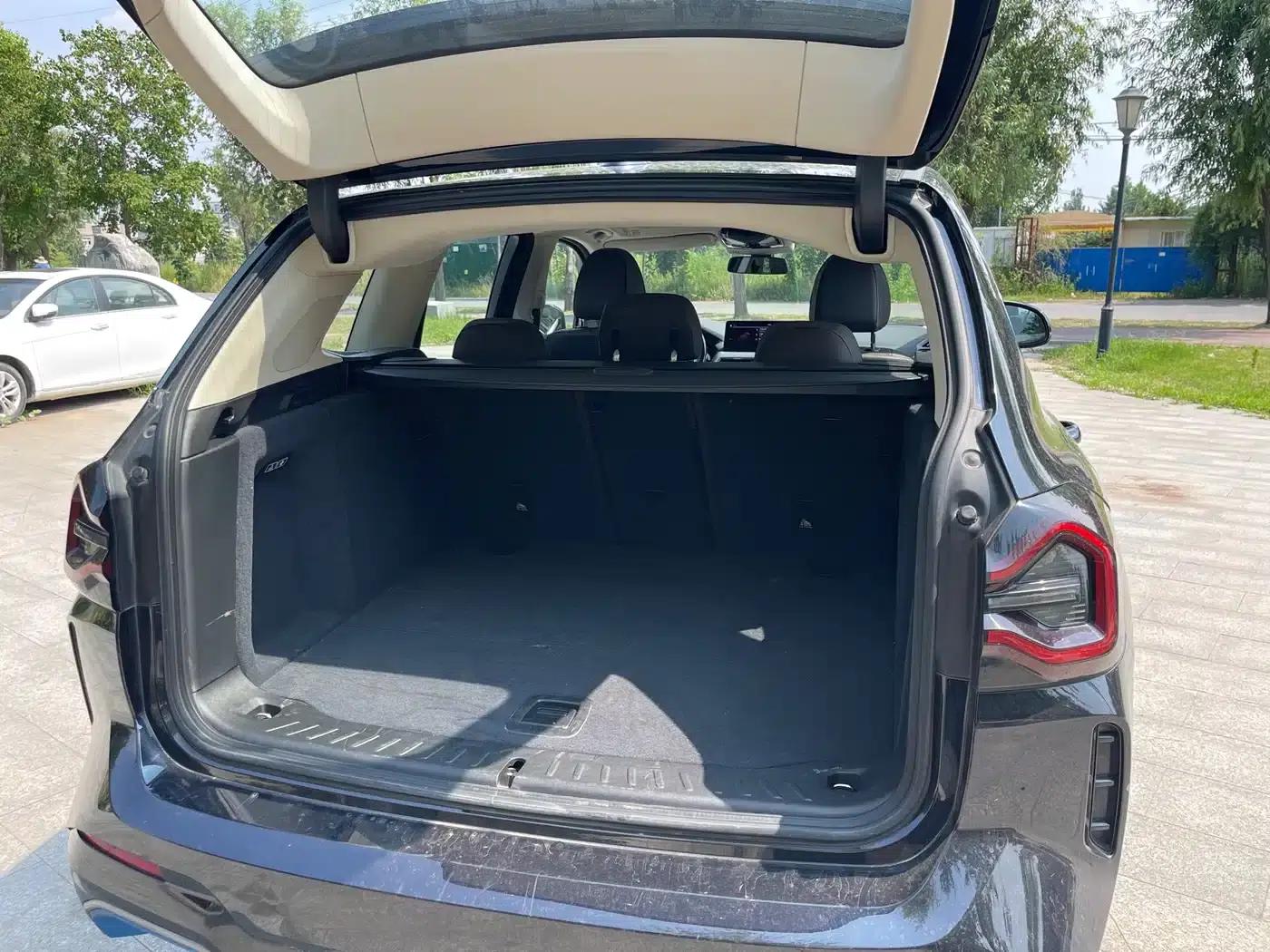 BMW iX3 2022 Facelift - Pioneer Edition — миниатюра 14