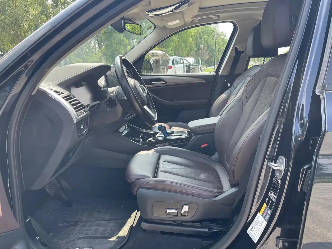 BMW iX3 2022 Facelift - Pioneer Edition — миниатюра 6