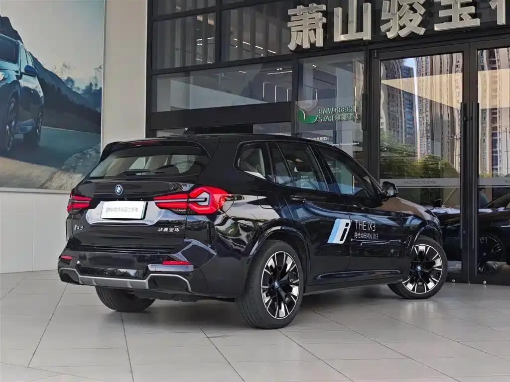 BMW iX3 2023 Leading Edition — миниатюра 4