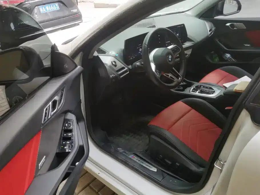 2025 BMW 2 Series 225L M Sport Shadow Edition — миниатюра 7