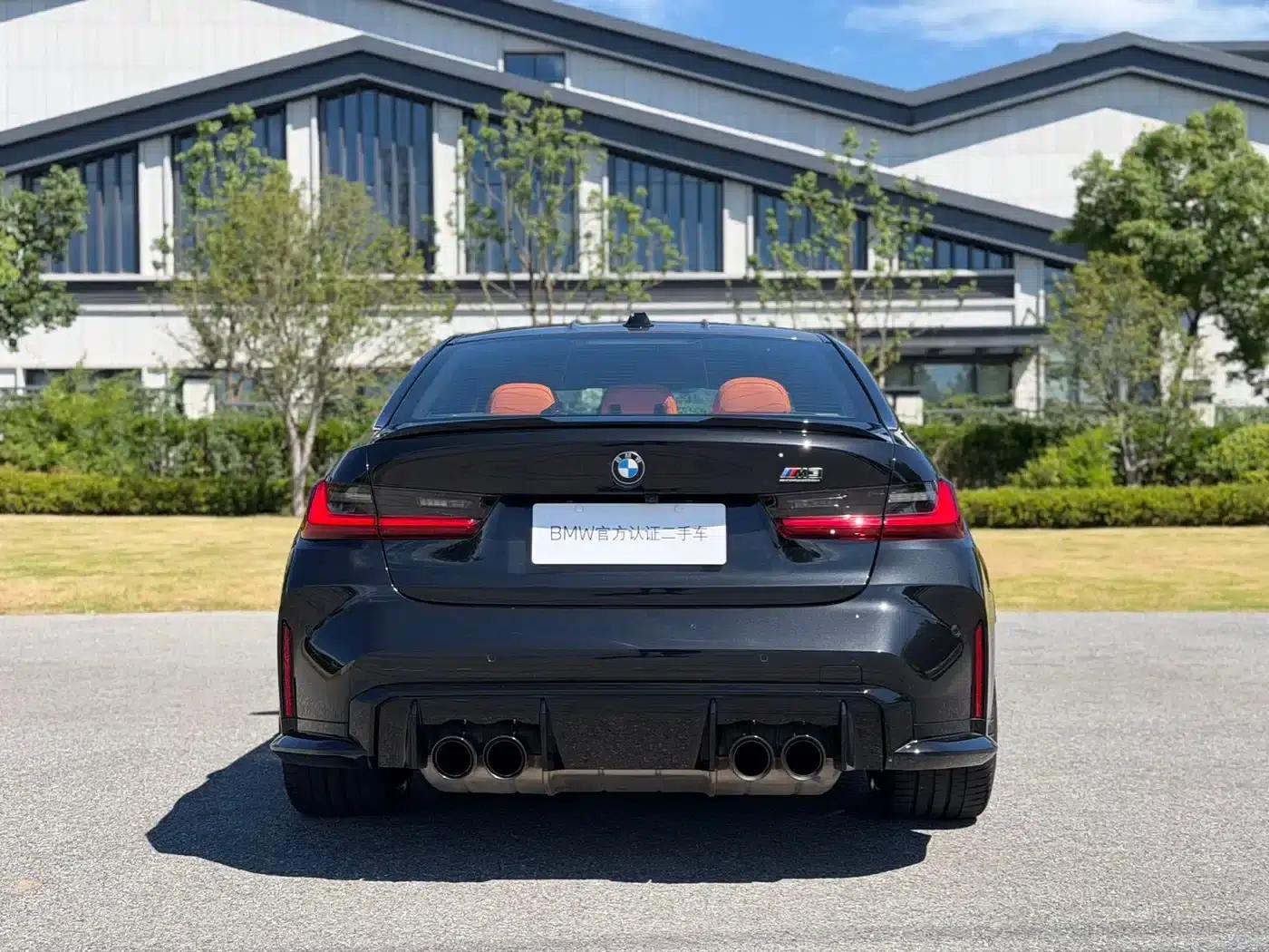 2024 BMW M3 Competition Sedan — миниатюра 4