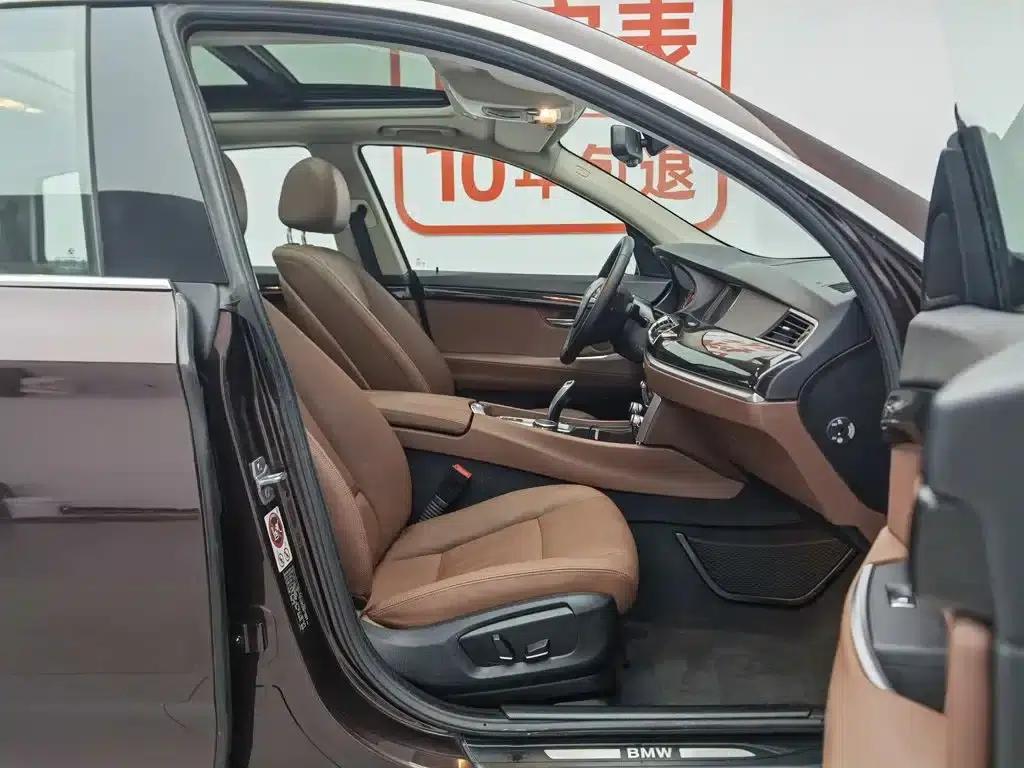 BMW 5 Series GT 2014 528i Leading Edition — миниатюра 23