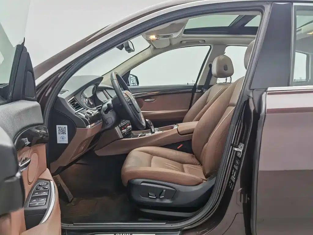 BMW 5 Series GT 2014 528i Leading Edition — миниатюра 10