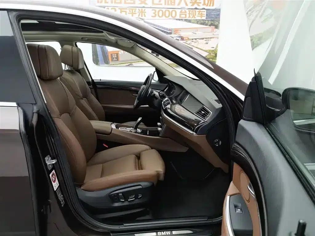 2015 BMW 5 Series GT 535i xDrive — миниатюра 23