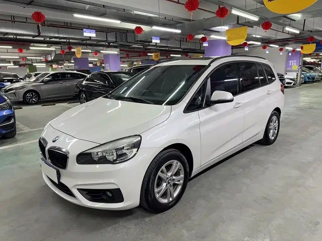 2015 BMW 2 Series Gran Tourer 218i Leading Edition — миниатюра 1