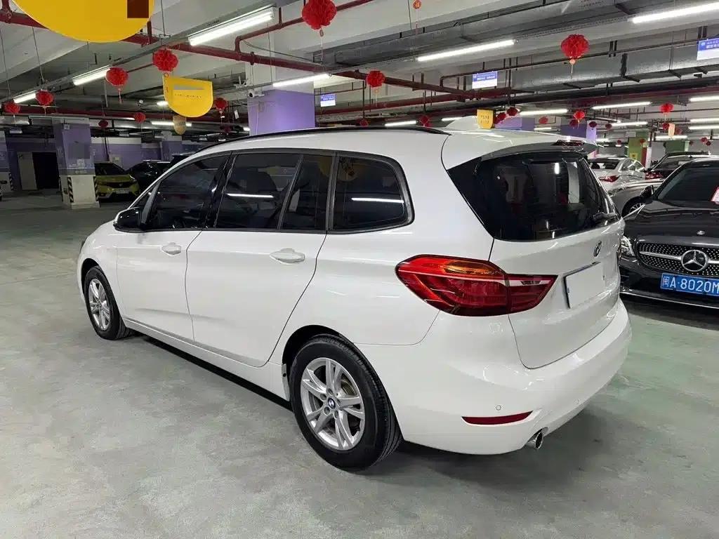 2015 BMW 2 Series Gran Tourer 218i Leading Edition — миниатюра 4