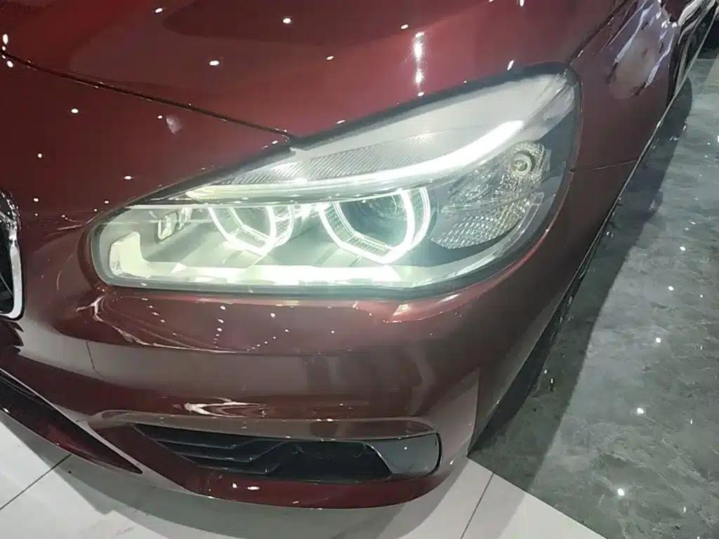 2015 BMW 2 Series Gran Tourer 218i Sport Design Package — миниатюра 24