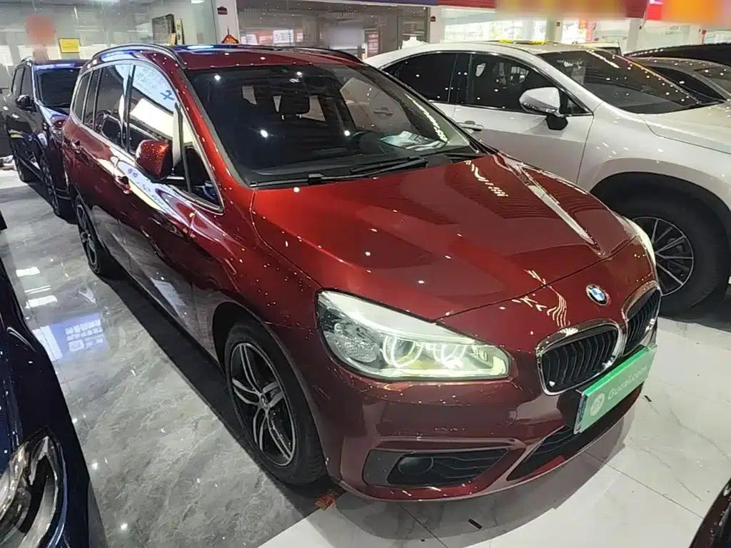 2015 BMW 2 Series Gran Tourer 218i Sport Design Package — миниатюра 4