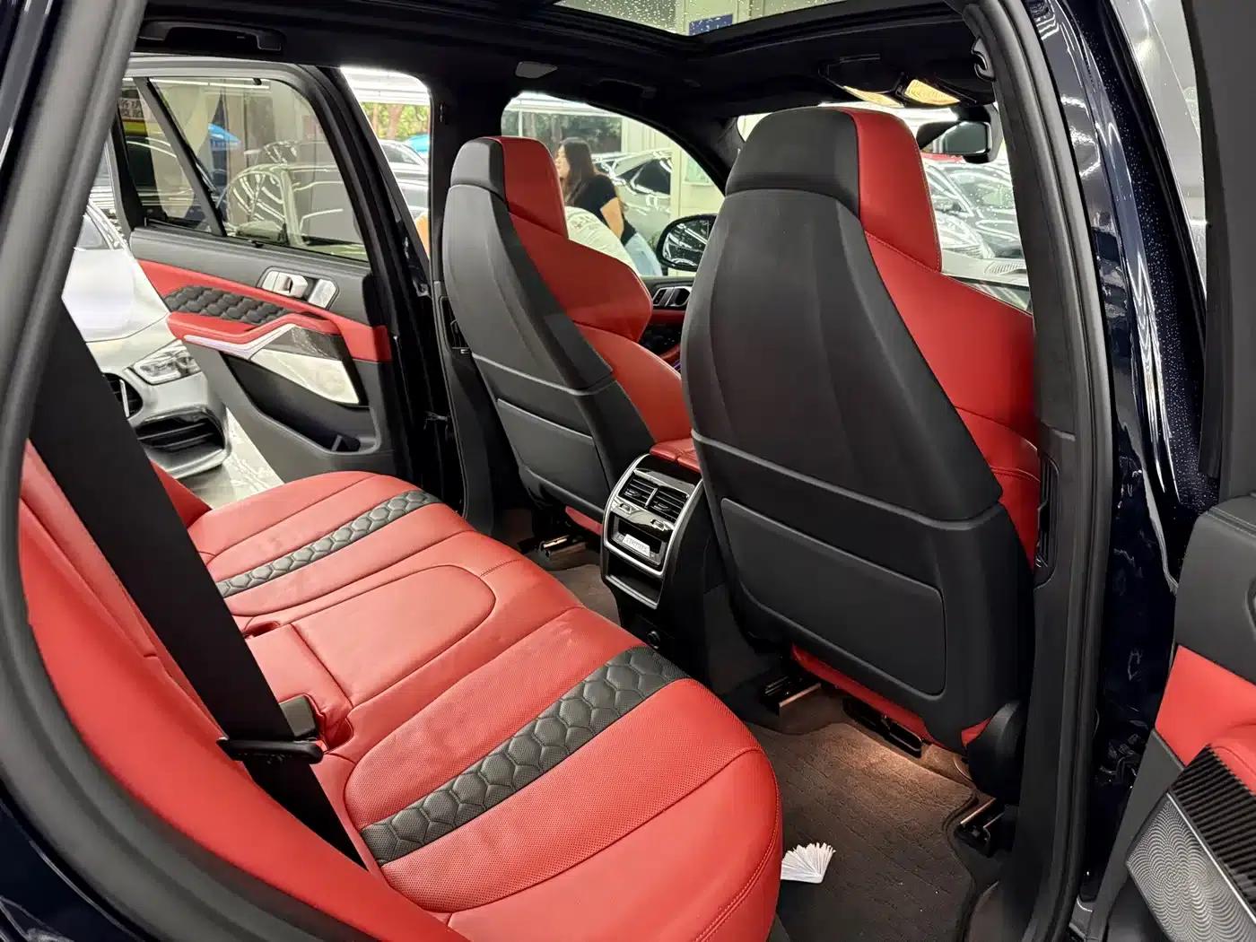 2020 BMW X5 M — миниатюра 10