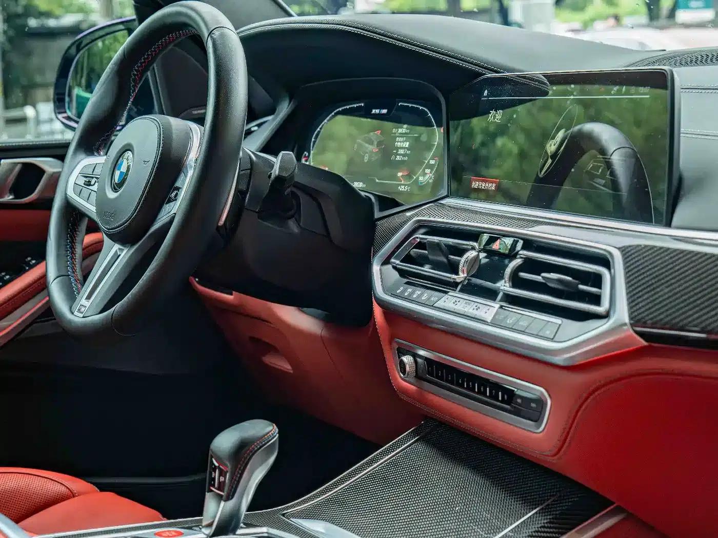 2022 BMW X5 M — миниатюра 18