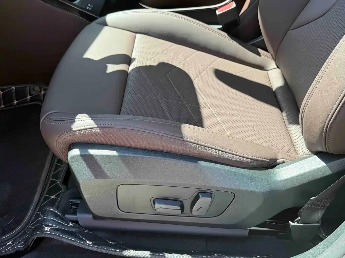 BMW iX1 2023 eDrive25L X Design Package — миниатюра 9