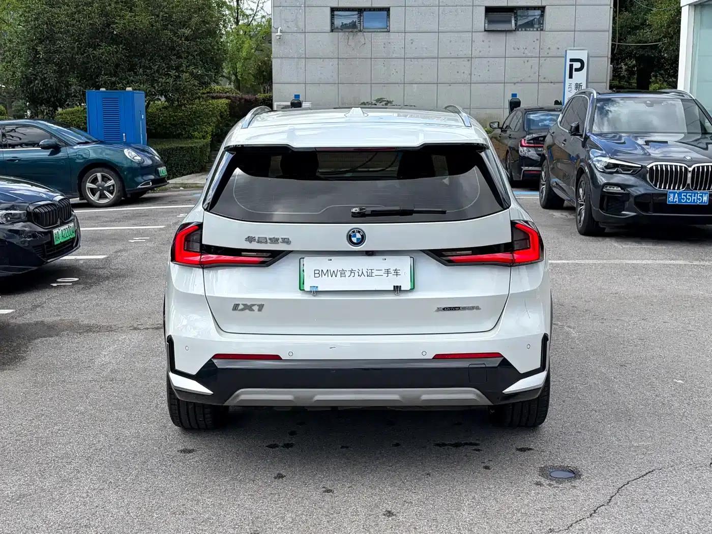 BMW iX1 2023 xDrive30L X Design Package — миниатюра 5