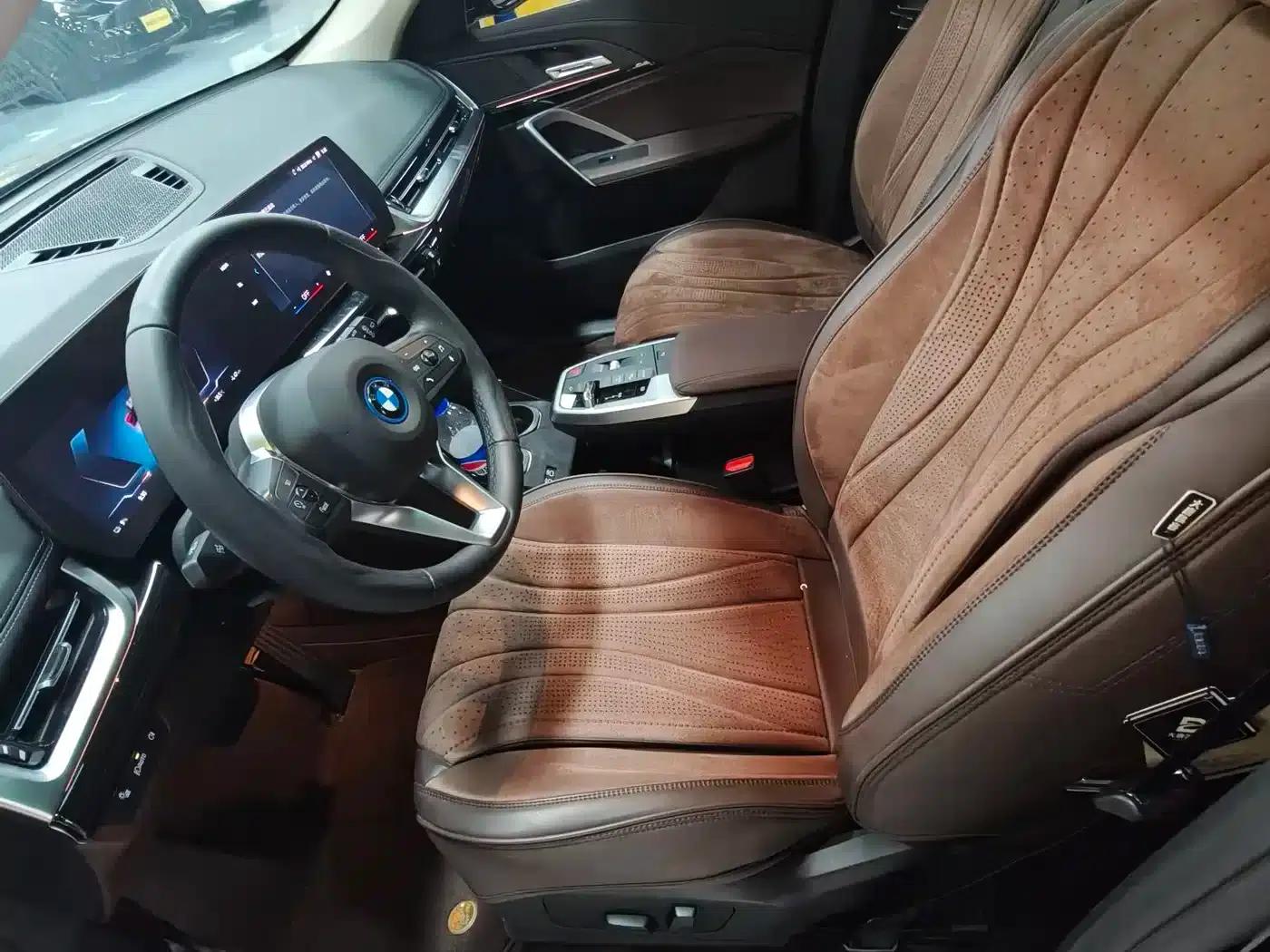 BMW iX1 2023 eDrive25L X Design Package — миниатюра 8
