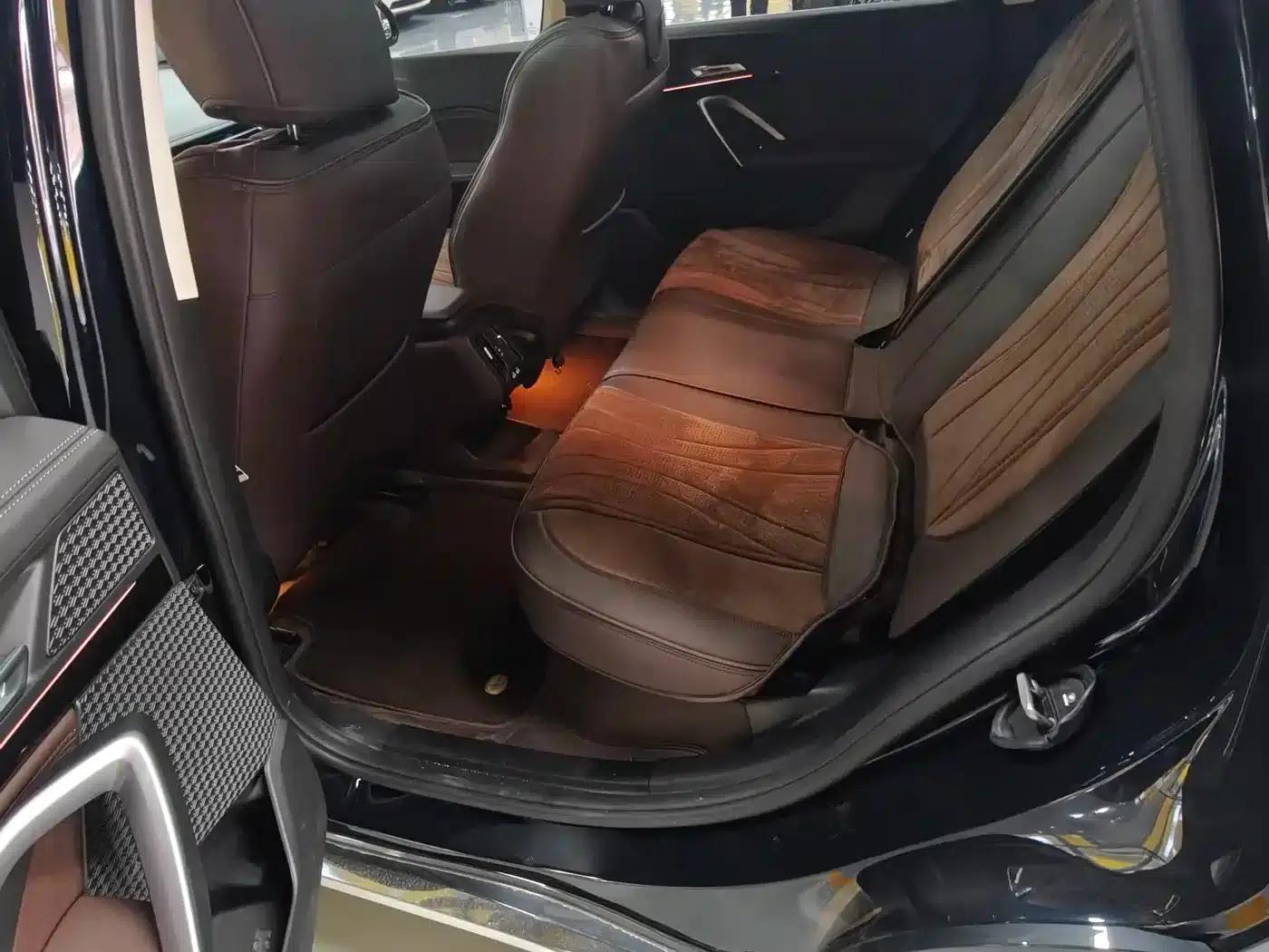 BMW iX1 2023 eDrive25L X Design Package — миниатюра 9