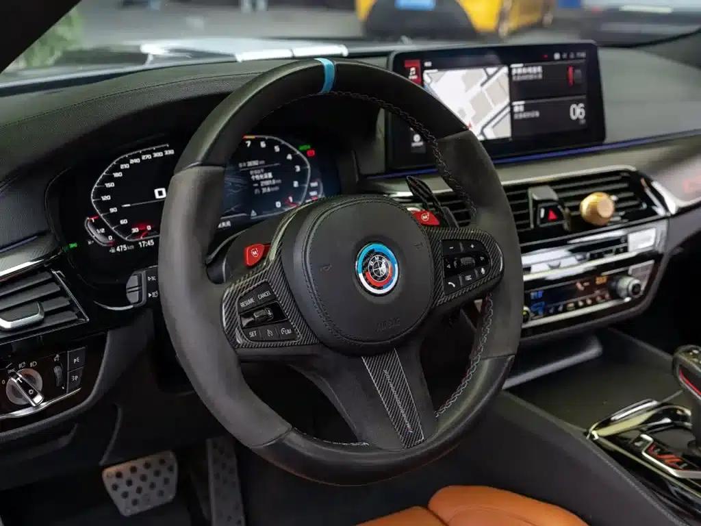 2021 BMW M5 — миниатюра 12