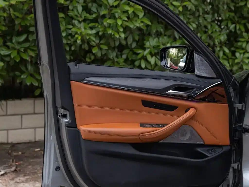 2021 BMW M5 — миниатюра 19