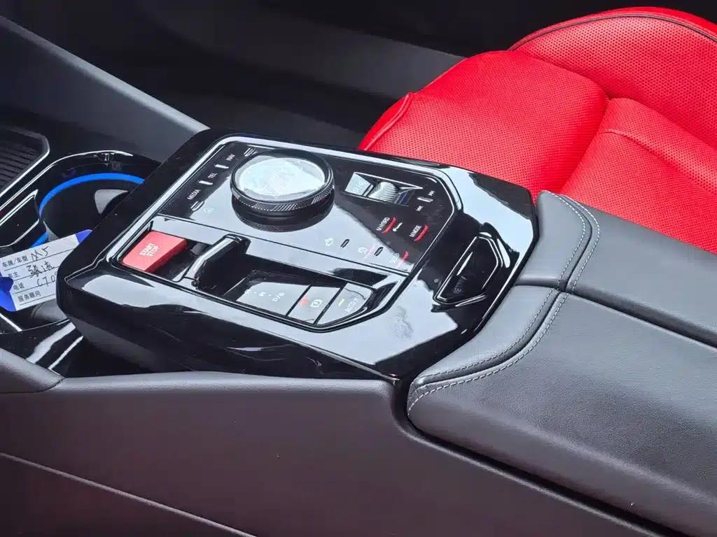 BMW M5 PHEV 2025 M5 — миниатюра 11