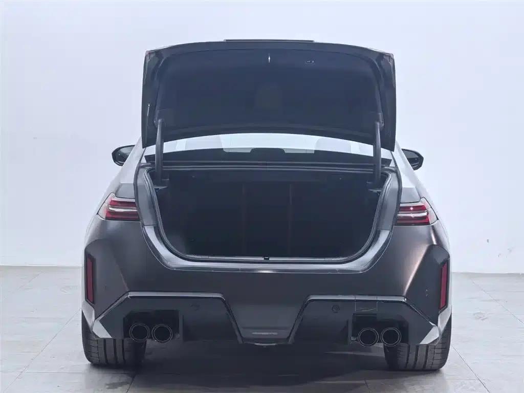 BMW M5 PHEV 2025 M5 — миниатюра 6