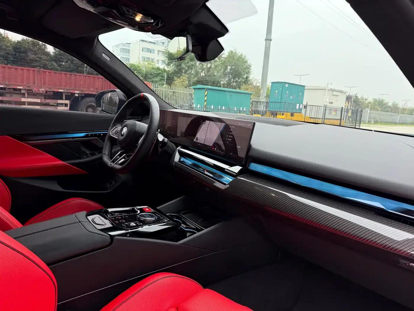 BMW M5 PHEV 2025 M5 — миниатюра 11