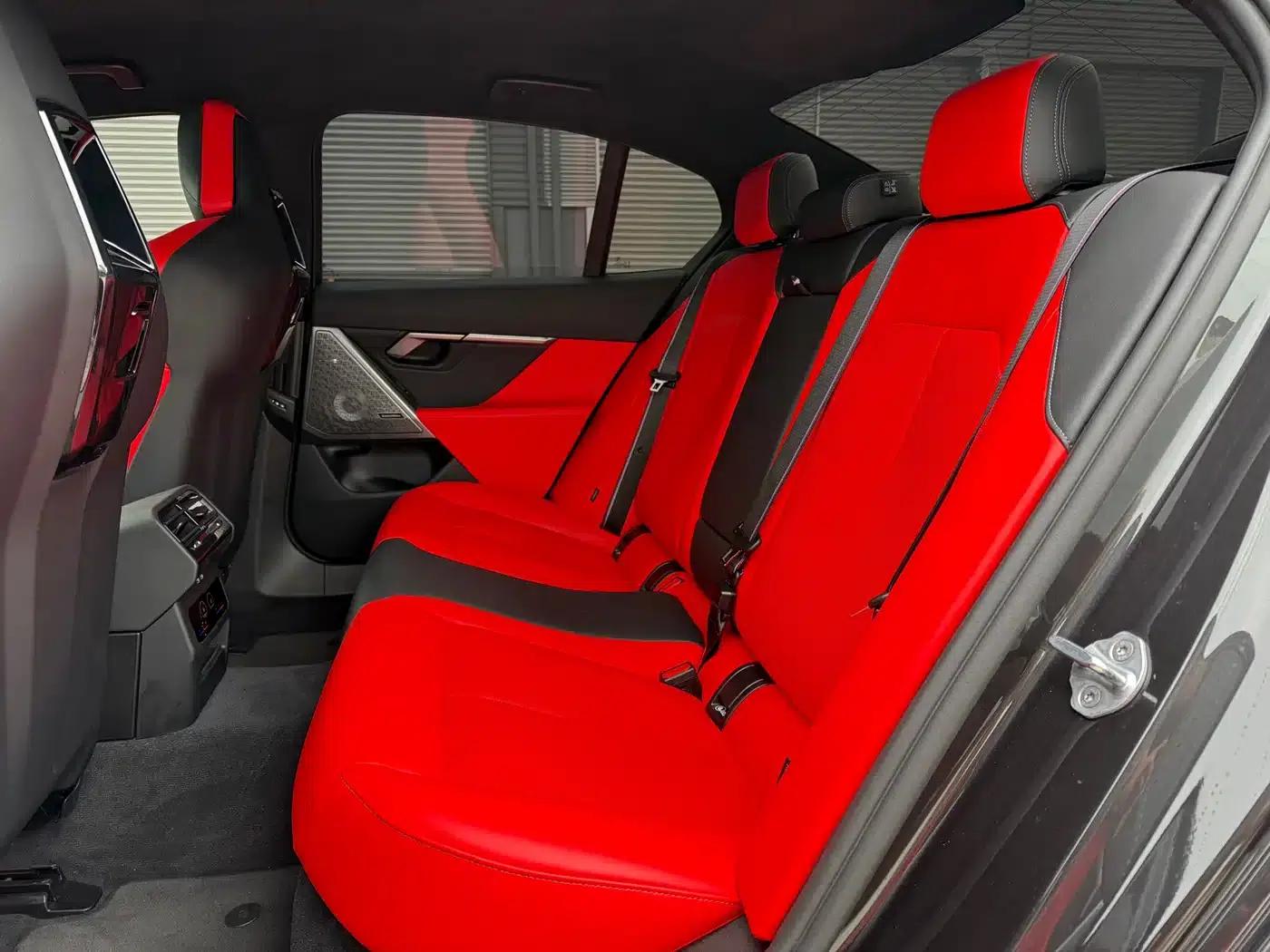 BMW M5 PHEV 2025 M5 — миниатюра 9