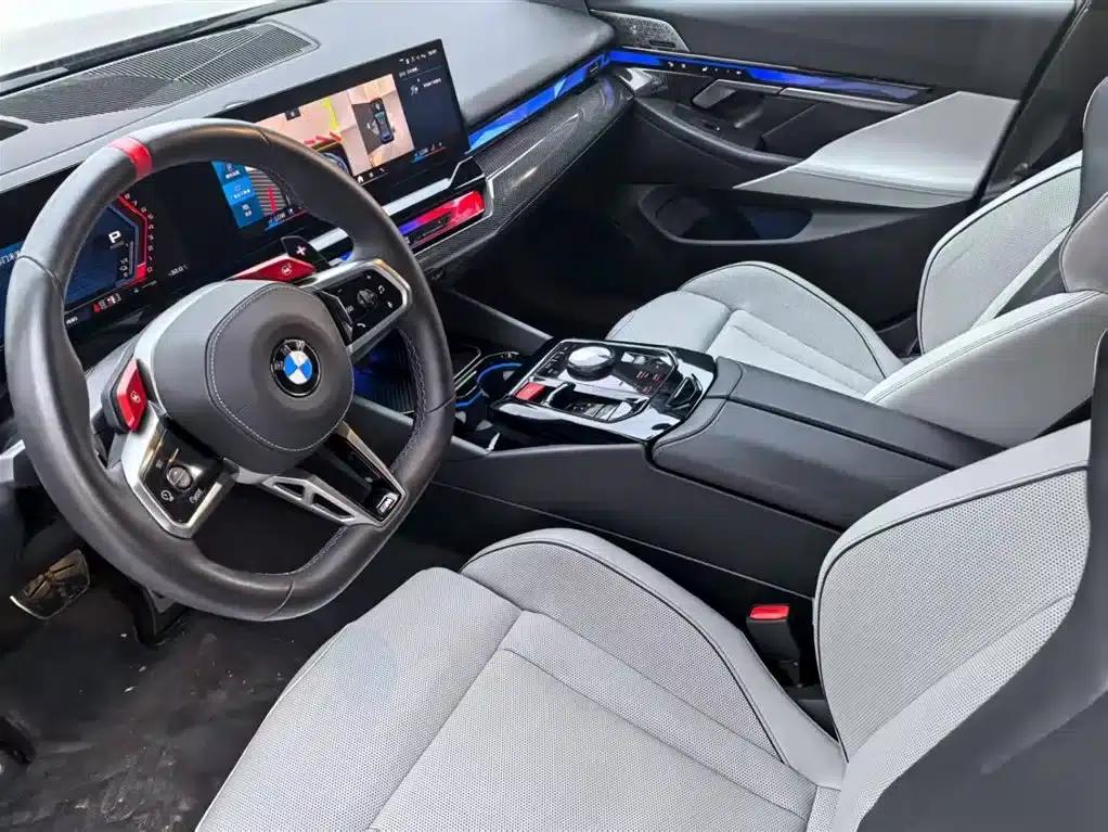 BMW M5 PHEV 2025 M5 — миниатюра 8