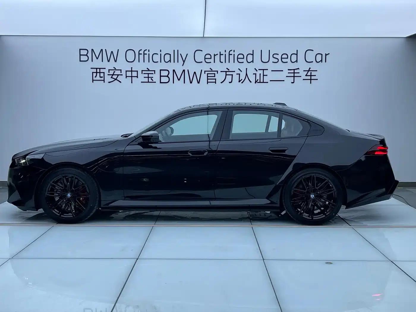 BMW M5 PHEV 2025 M5 — миниатюра 3