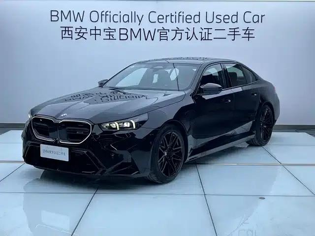 BMW M5 PHEV 2025 M5