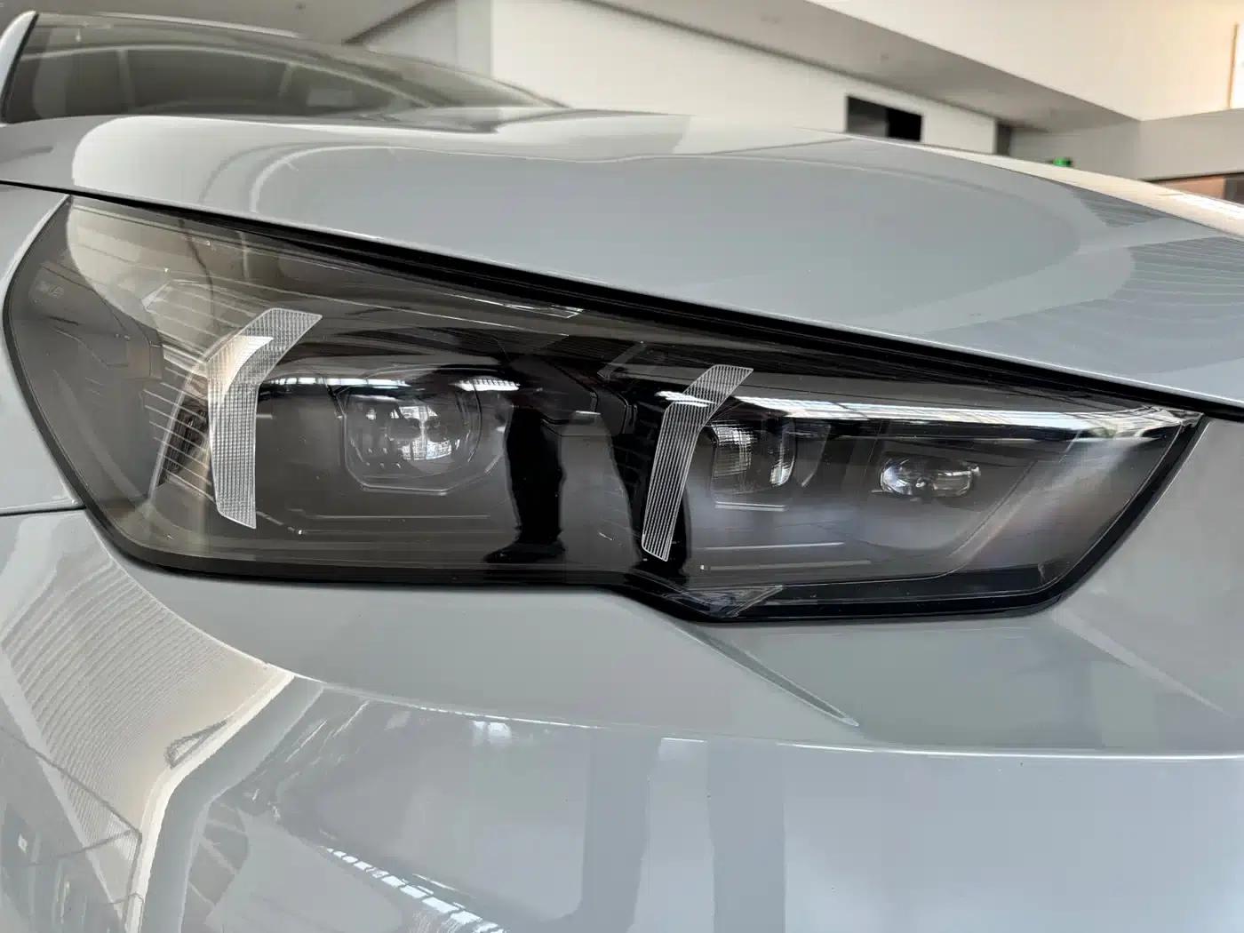 BMW M5 PHEV 2025 M5 — миниатюра 13