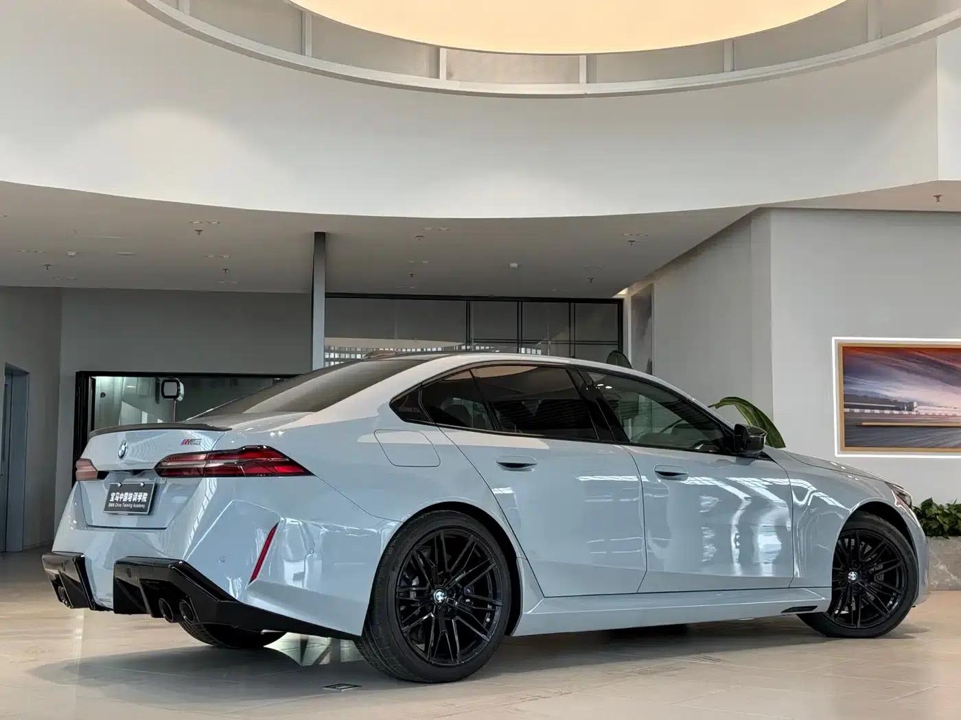 BMW M5 PHEV 2025 M5 — миниатюра 14