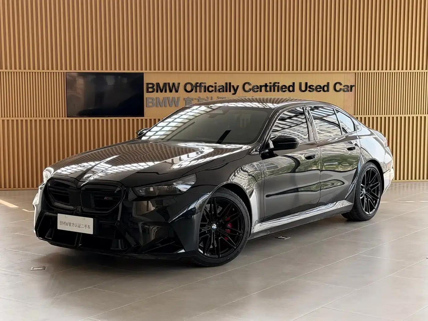 BMW M5 PHEV 2025 M5 — миниатюра 2